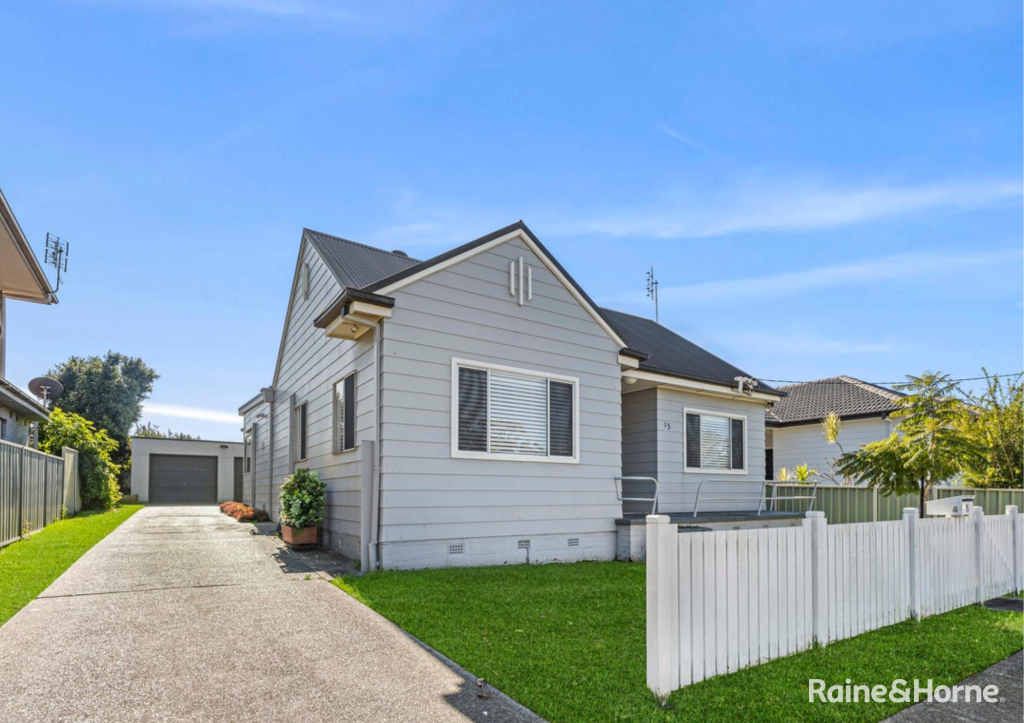 15 Maude St, Belmont, NSW 2280