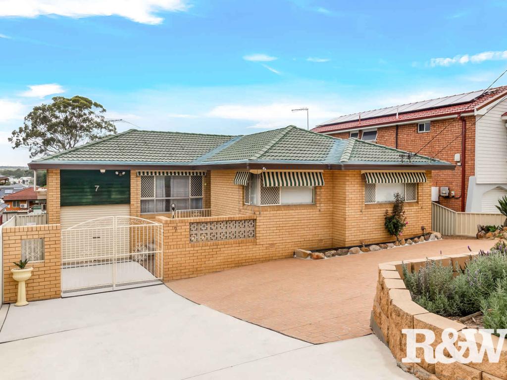 7 St Agnes Ave, Rooty Hill, NSW 2766