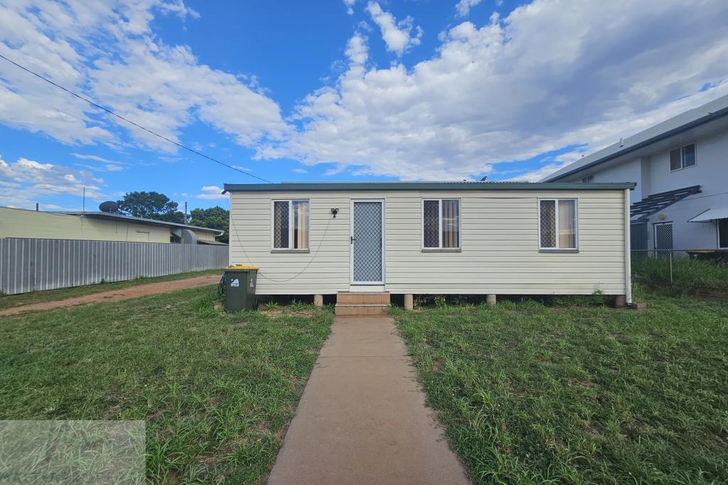 84 West St, Mount Isa, QLD 4825