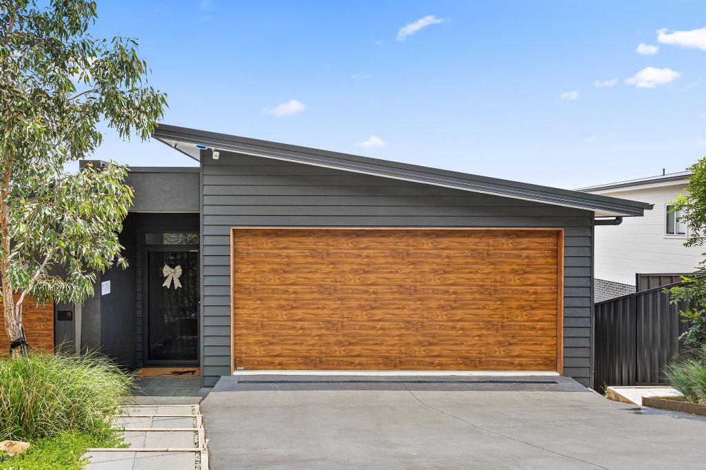 15a Ashton Cl, Albion Park, NSW 2527