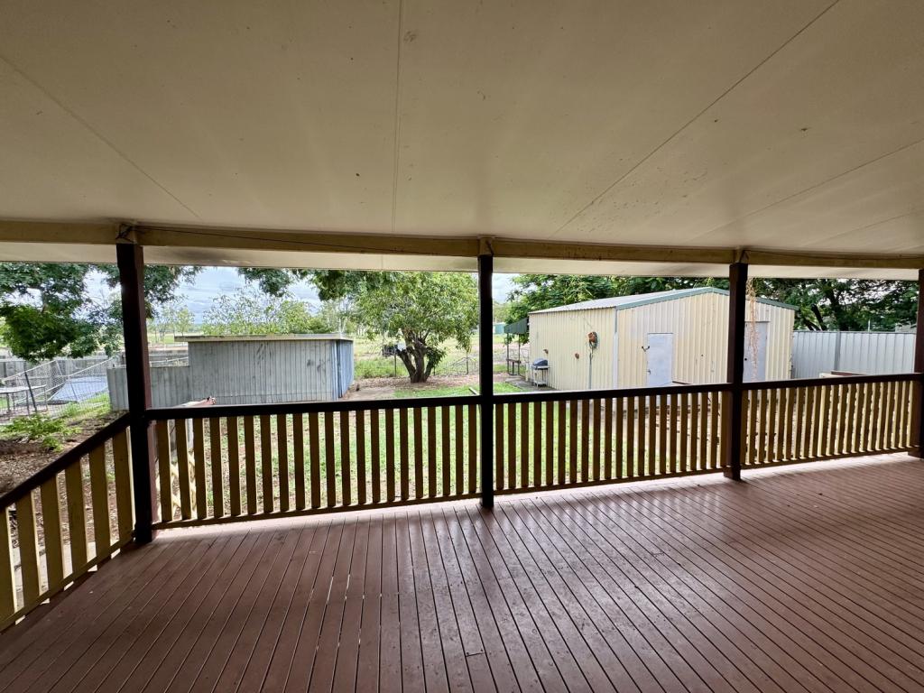 2 Jackson Ave, Moranbah, QLD 4744