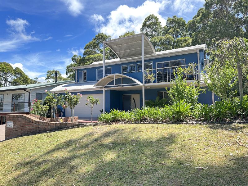 74 Forest Pde, Tomakin, NSW 2537