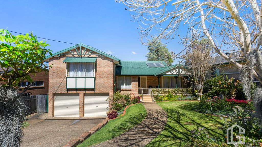 9 Douglas St, Faulconbridge, NSW 2776