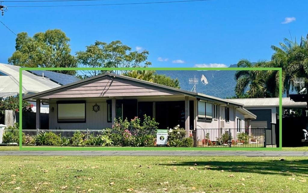 90 Marine Pde, Newell, QLD 4873