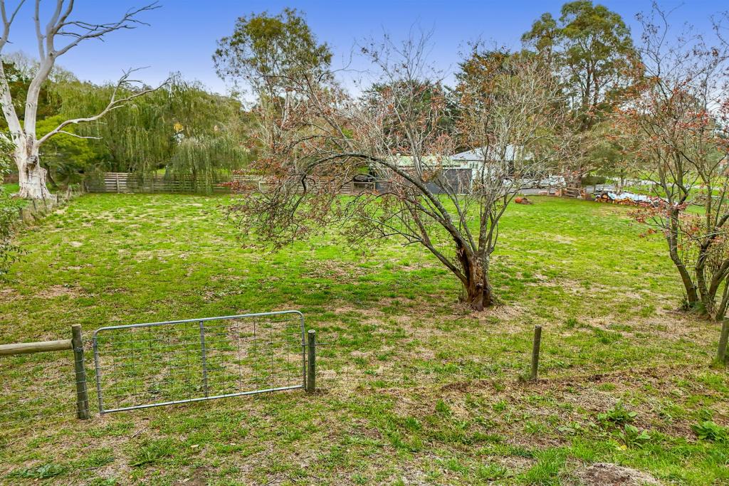 16 Blackhorse Lane, Mount Egerton, VIC 3352