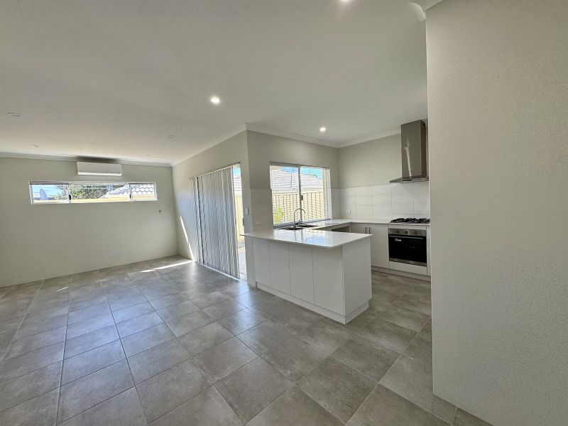 26b Grey St, Cannington, WA 6107