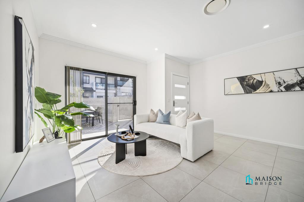 2/68 ADDERTON RD, CARLINGFORD, NSW 2118
