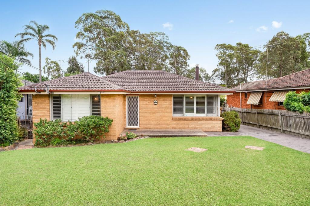 42 Oak Dr, Georges Hall, NSW 2198