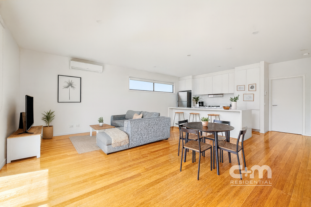 2/9-11 Nerissa Gr, Oak Park, VIC 3046