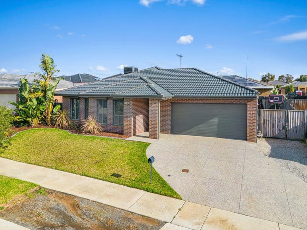 8 College Sq, Bacchus Marsh, VIC 3340