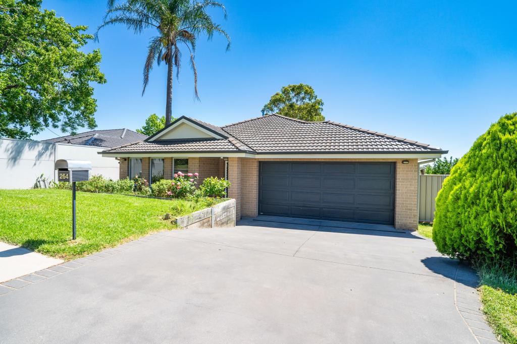 264 Vickers Rd, Lavington, NSW 2641