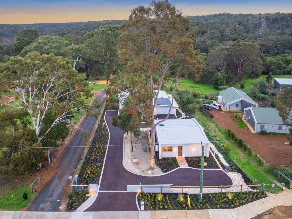 104 Ashton St, Margaret River, WA 6285