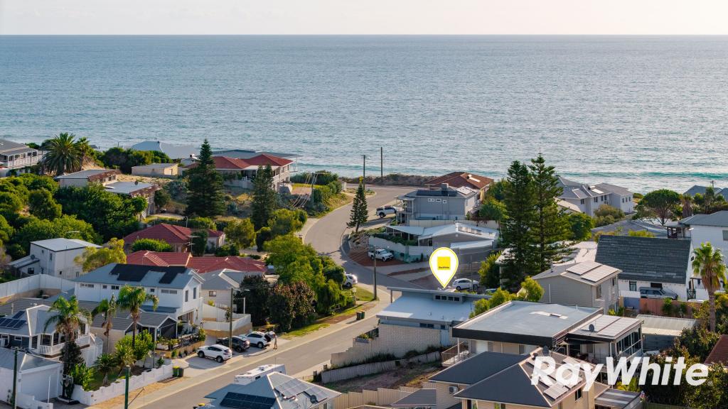 18a Valley Rd, Halls Head, WA 6210