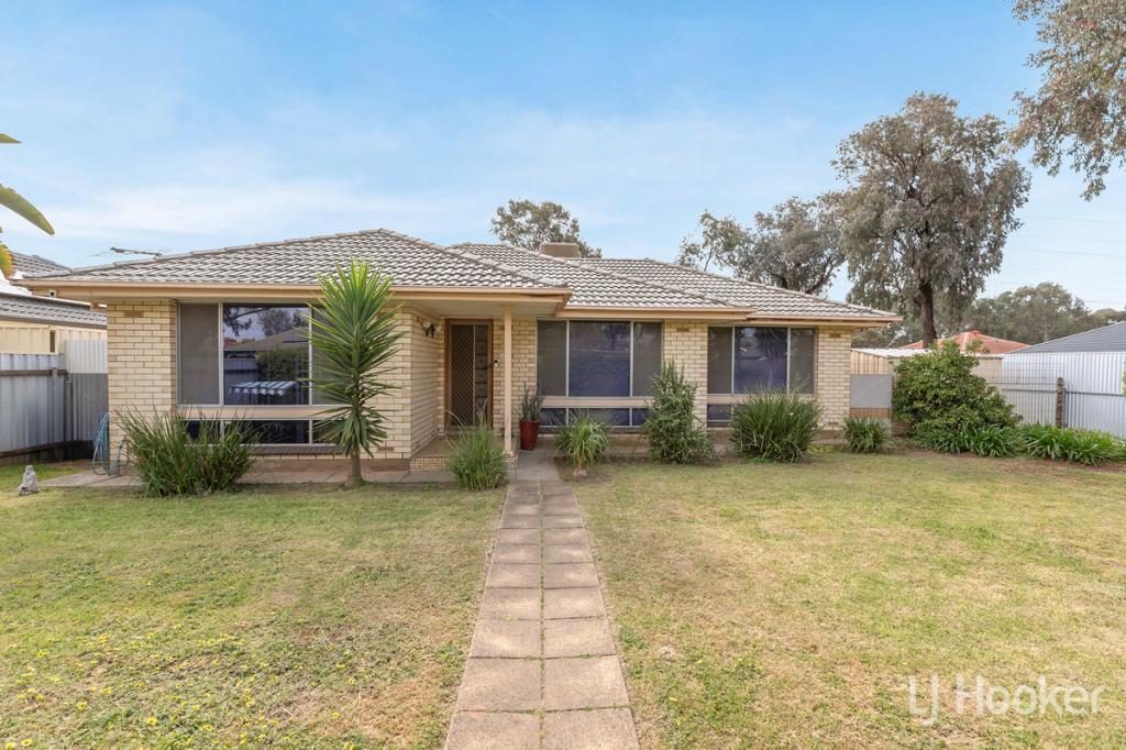 1 Eucalypt Ave, Salisbury, SA 5108