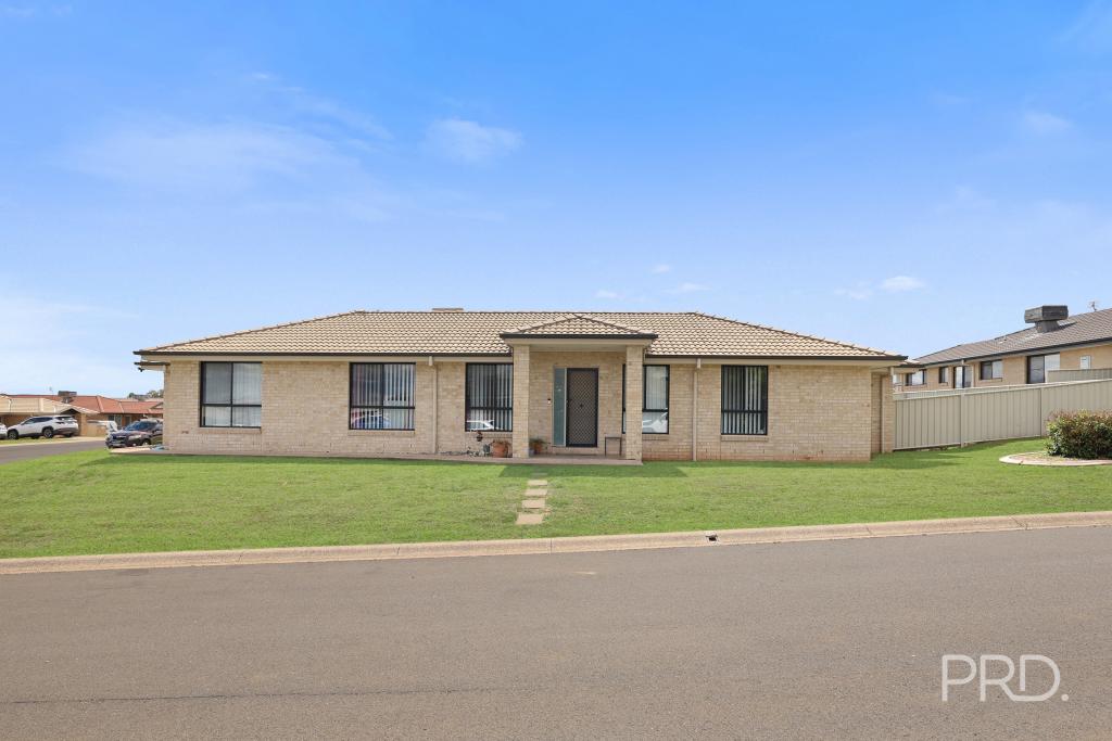 15 Tulipwood Cres, Oxley Vale, NSW 2340