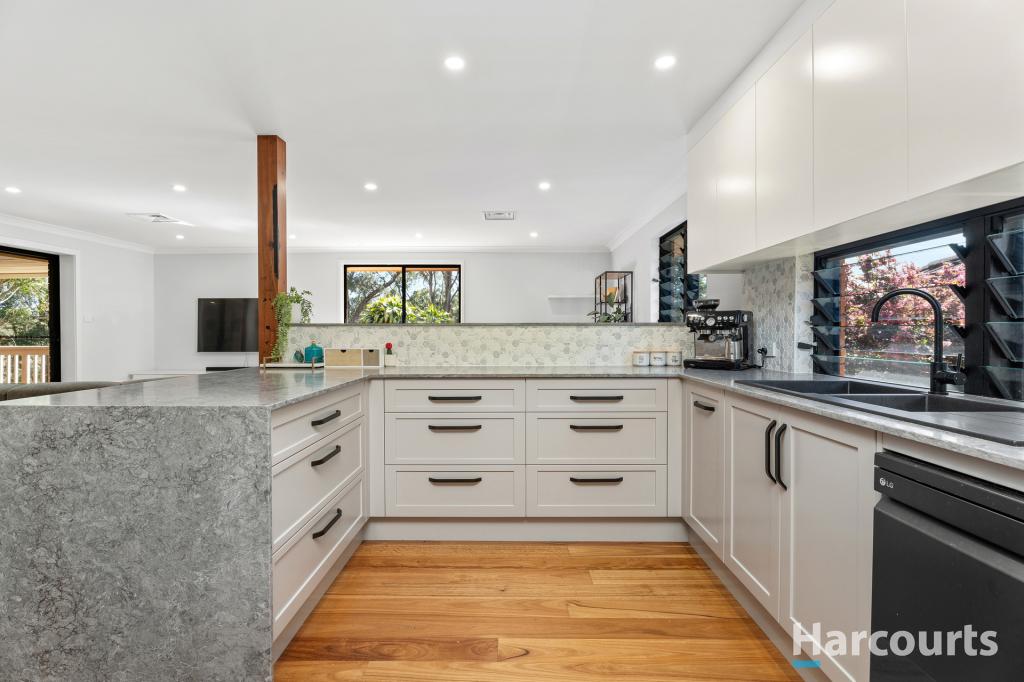 4 Pinnaroo Cl, Belmont North, NSW 2280