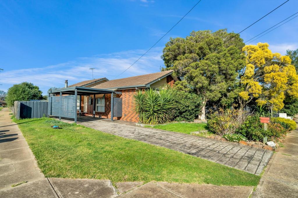 14 ALKEMADE DR, MELTON, VIC 3337