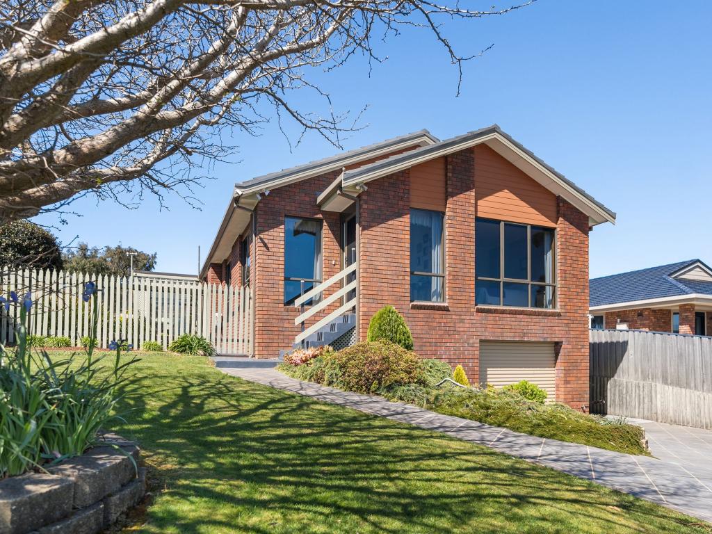 14 Delacey St, Somerset, TAS 7322