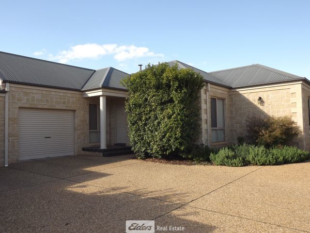 38b Nelson Dr, Griffith, NSW 2680