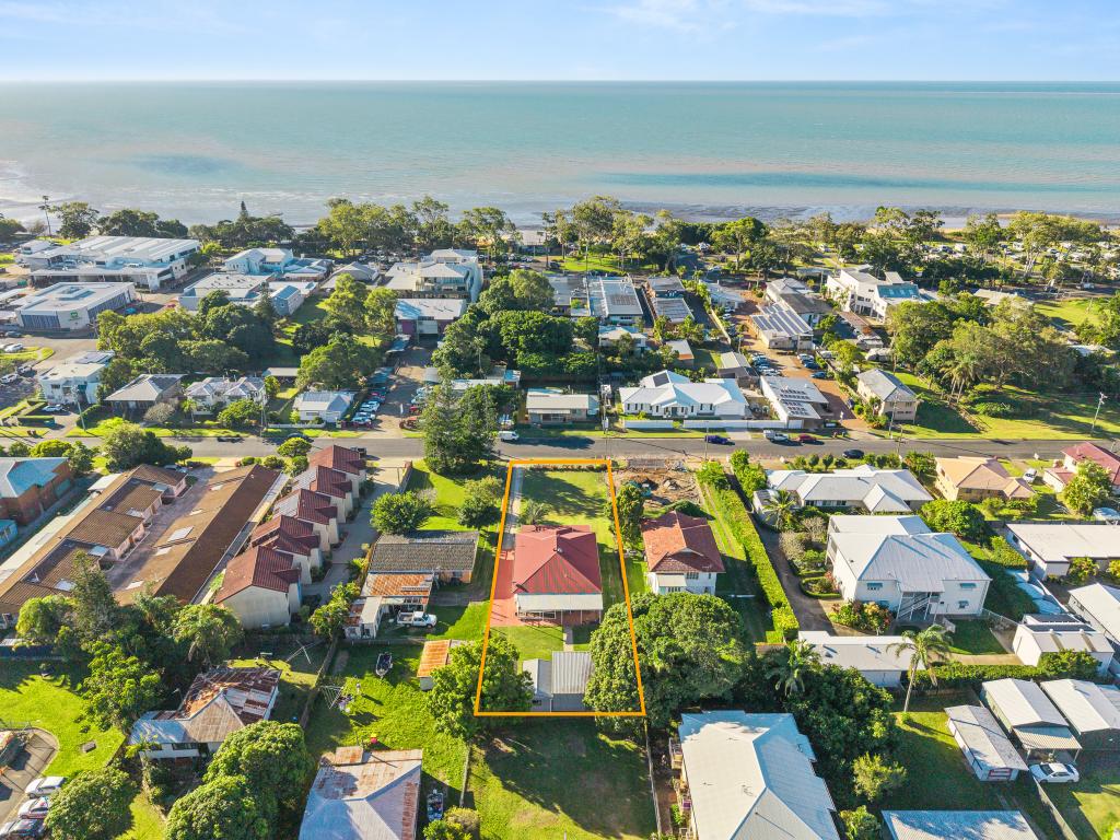 13 FRESHWATER ST, SCARNESS, QLD 4655
