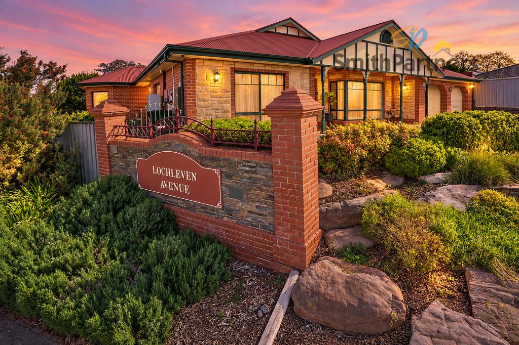 2 Lochleven Ave, Greenwith, SA 5125
