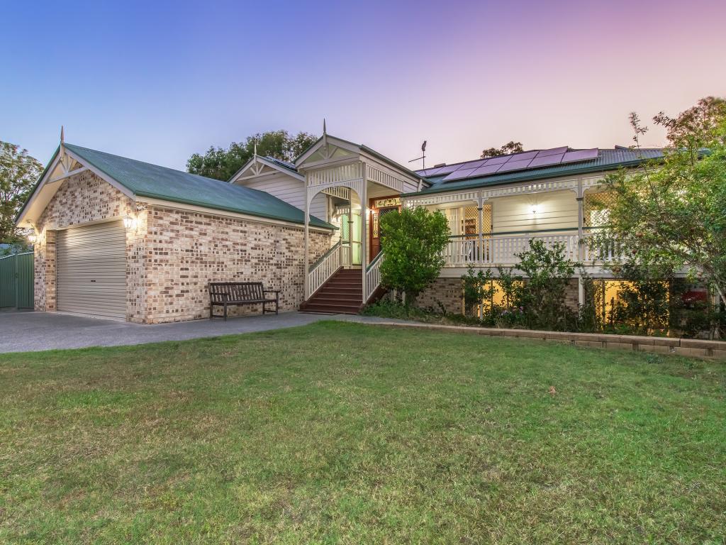 52 Yvonne Cres, Mount Warren Park, QLD 4207