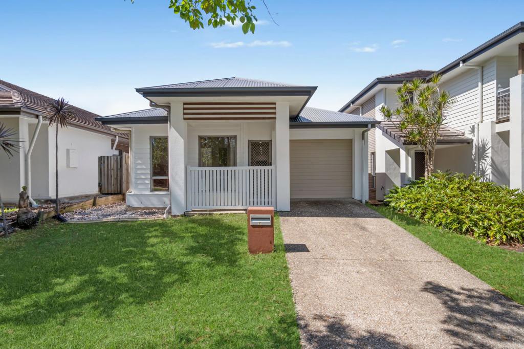 7 Francisca Dr, Augustine Heights, QLD 4300