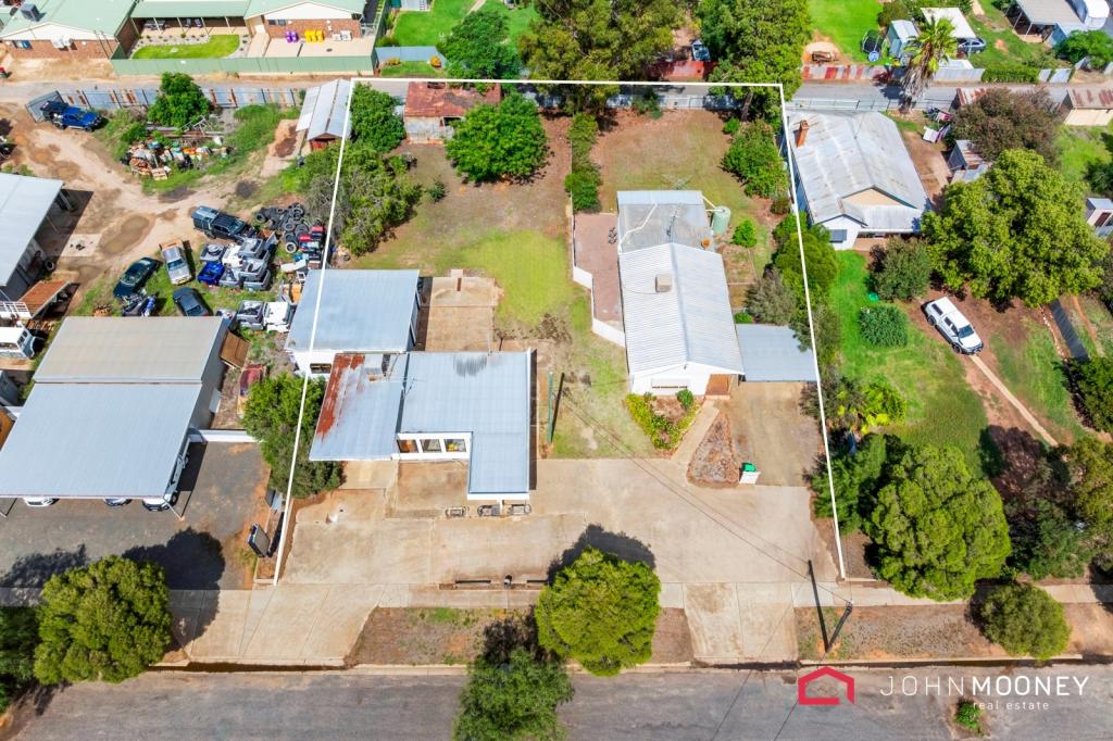 62-64 Green St, Lockhart, NSW 2656