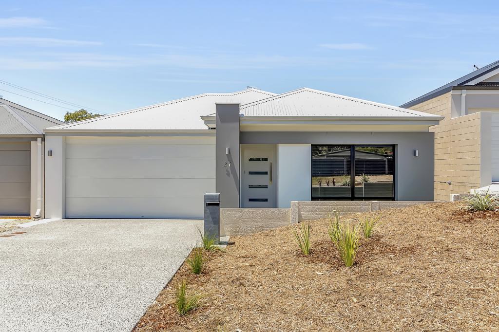 27 Cawarra Cres, Craigie, WA 6025