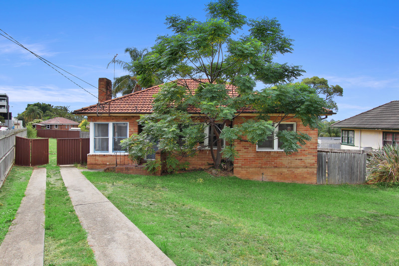 1 PEGGY ST, MAYS HILL, NSW 2145