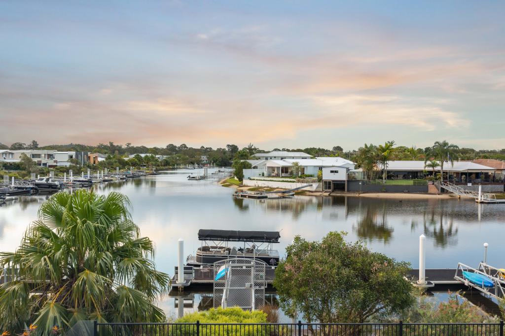 18 Riviera Pl, Mountain Creek, QLD 4557