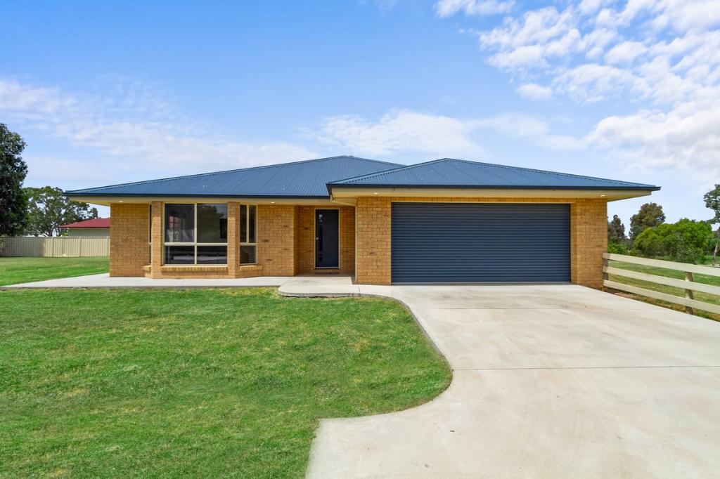 2 Davis St, Stratford, VIC 3862