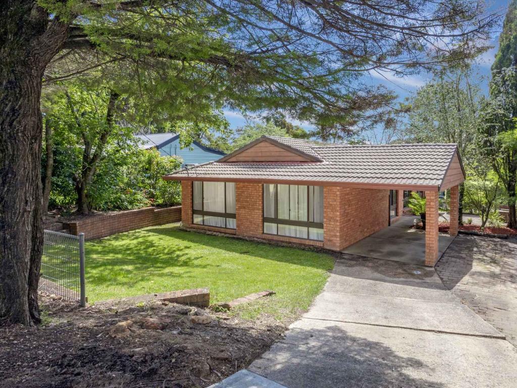 86 Godson Ave, Blackheath, NSW 2785