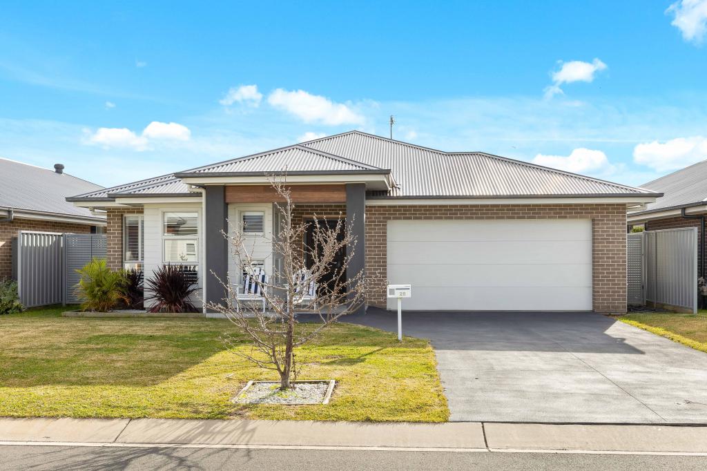 28 Gracilis Rise, South Nowra, NSW 2541