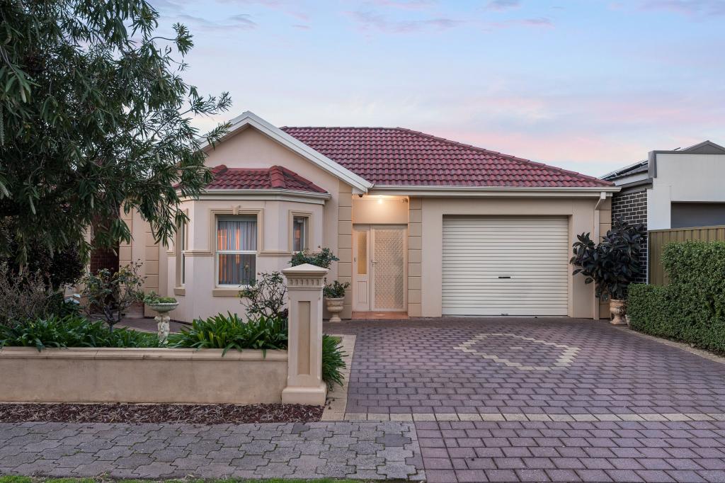 18 Moreshead St, Greenacres, SA 5086