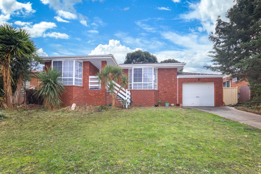 68 Phillip Dr, Sunbury, VIC 3429