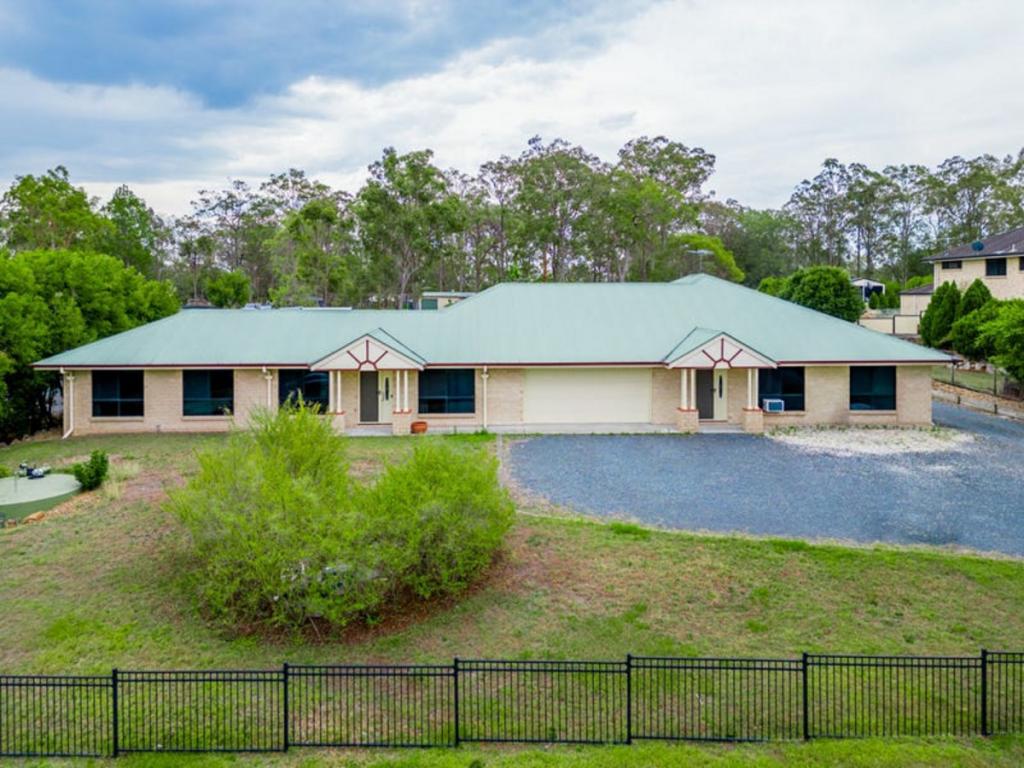290-292 Equestrian Dr, New Beith, QLD 4124