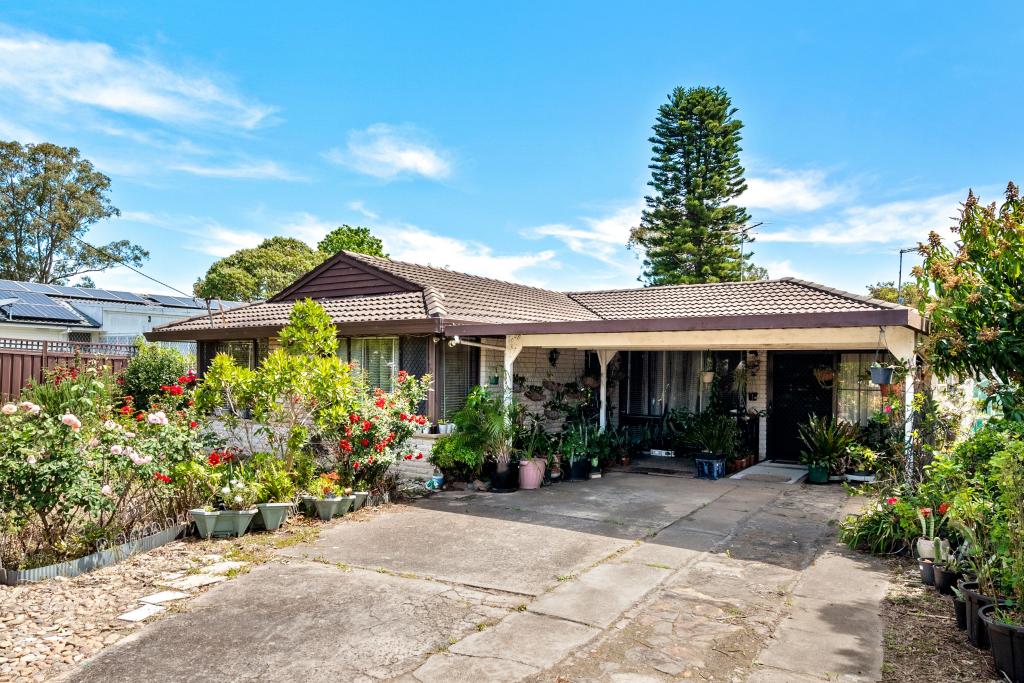 79 Kent St, Minto, NSW 2566