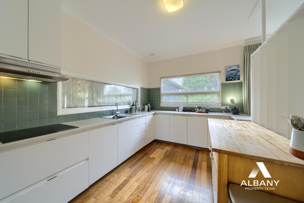 341 Serpentine Rd, Mount Melville, WA 6330