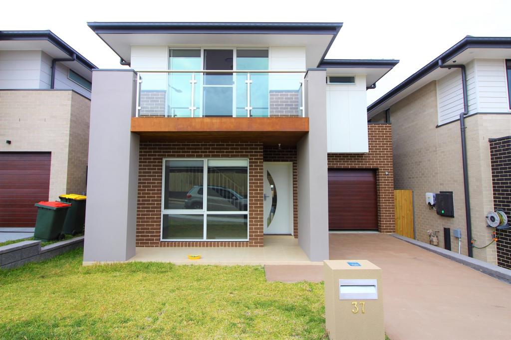 37 BROLGA CCT, MARSDEN PARK, NSW 2765