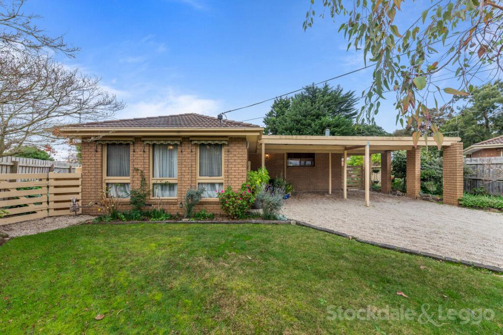 2 Hargrave Ct, Cranbourne, VIC 3977