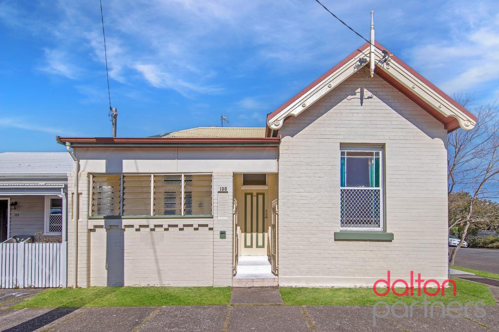 135 Lindsay St, Hamilton, NSW 2303