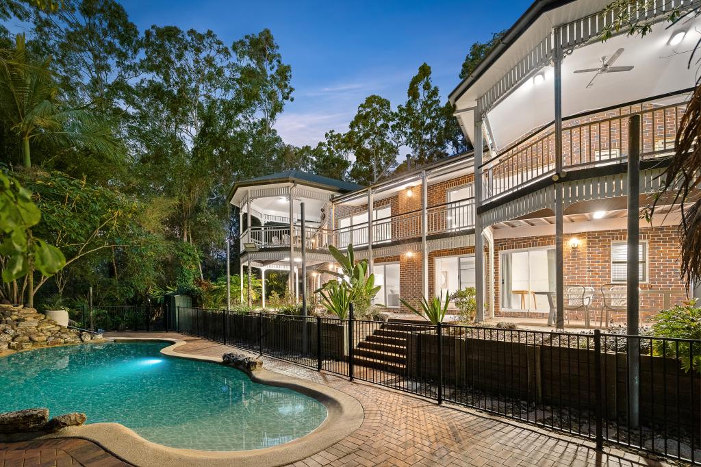 7 Alpinia Ct, Albany Creek, QLD 4035