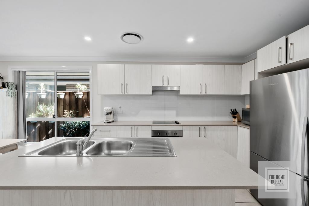 36 SUNDOWNER PKWY, BOX HILL, NSW 2765