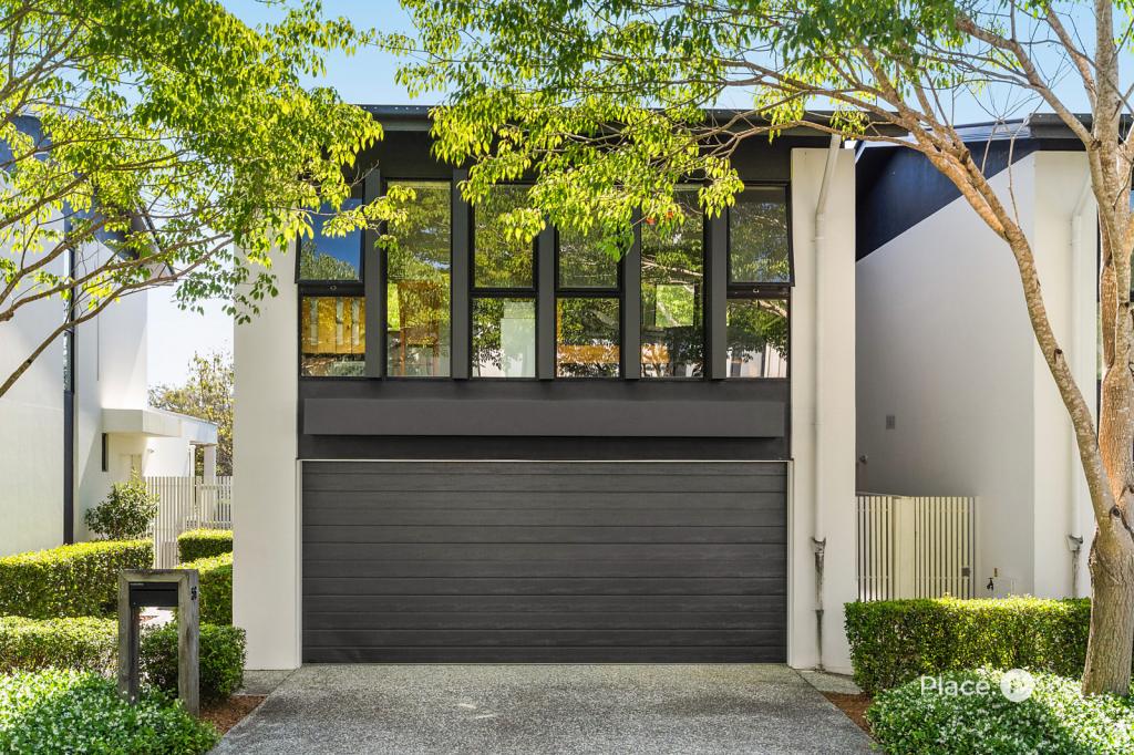 56 Easthill Dr, Robina, QLD 4226