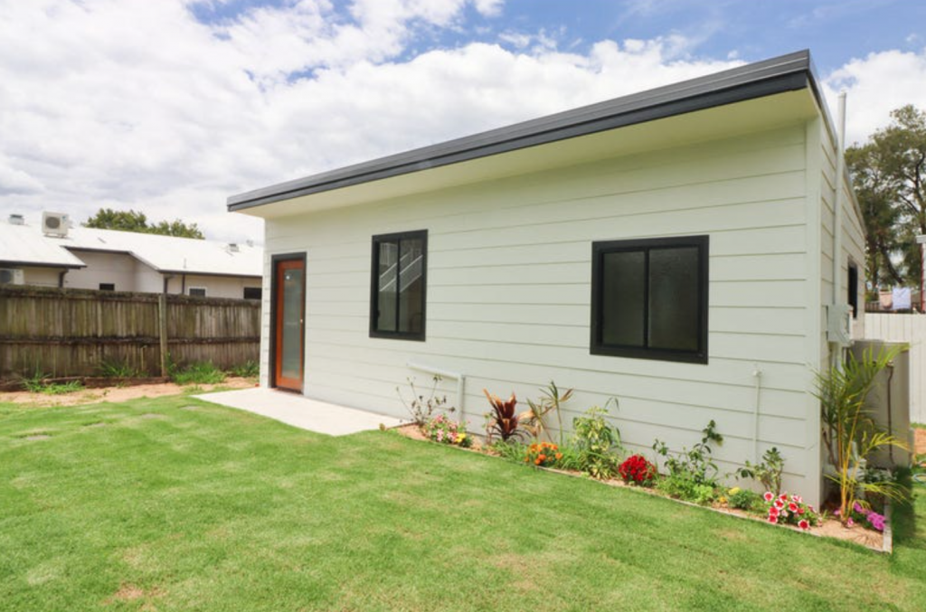 1/12 Stafford St, Booval, QLD 4304