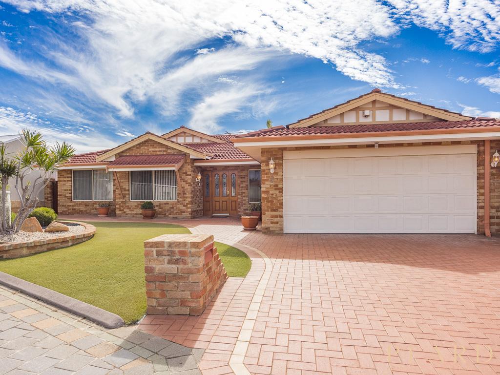 8 Lathyrus Mews, Woodvale, WA 6026