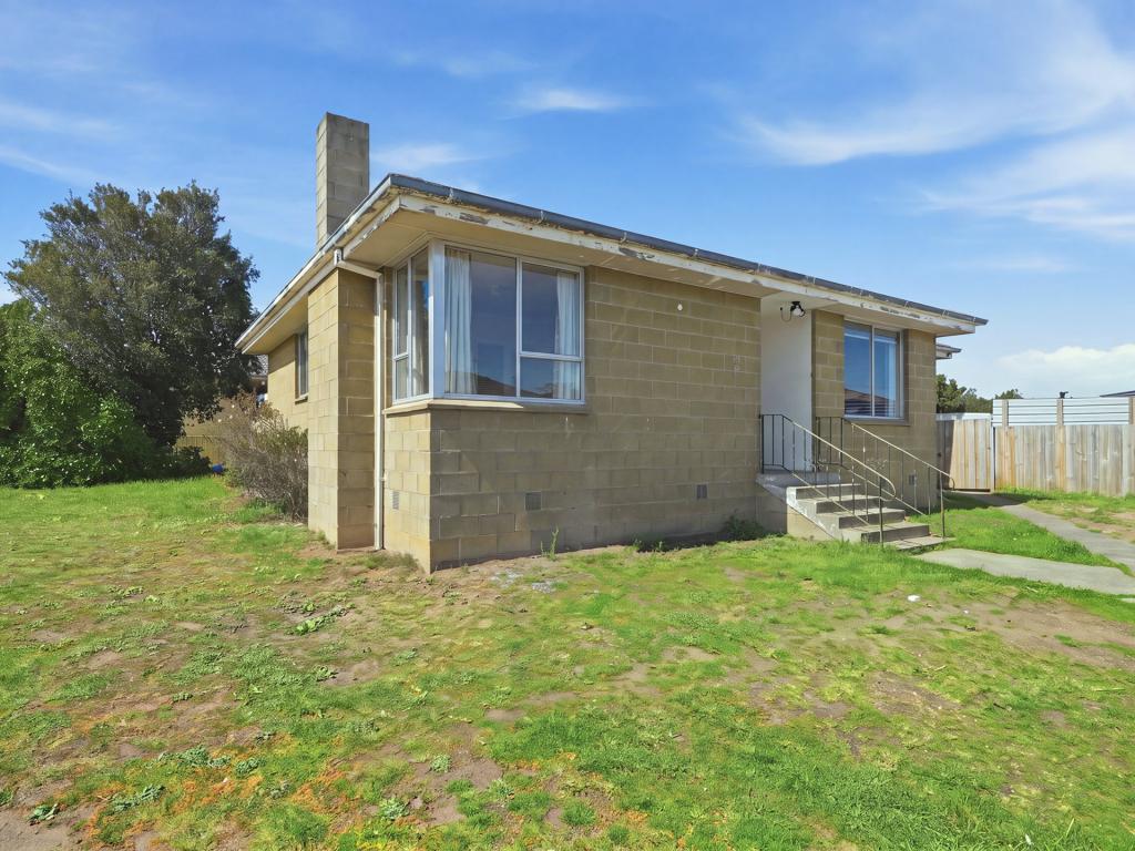 9 Bradman St, Clarendon Vale, TAS 7019