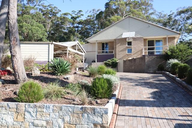 30 Cater Cres, Sussex Inlet, NSW 2540
