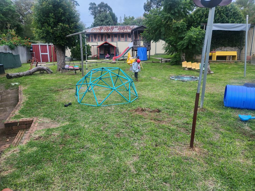 45 Derry Ave, Mount Nasura, WA 6112